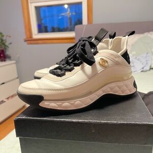 CHANEL Low Top Trainers Suede